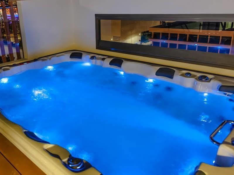 בריסביין Fleet Lane Apartments מראה חיצוני תמונה