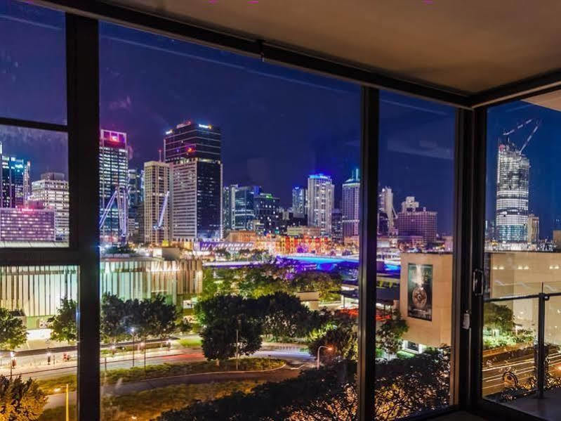 בריסביין Fleet Lane Apartments מראה חיצוני תמונה