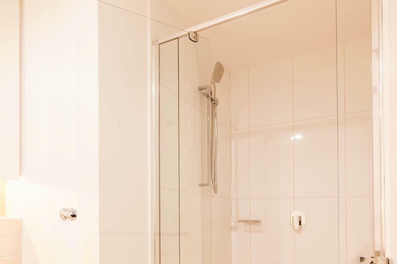 בריסביין Fleet Lane Apartments מראה חיצוני תמונה